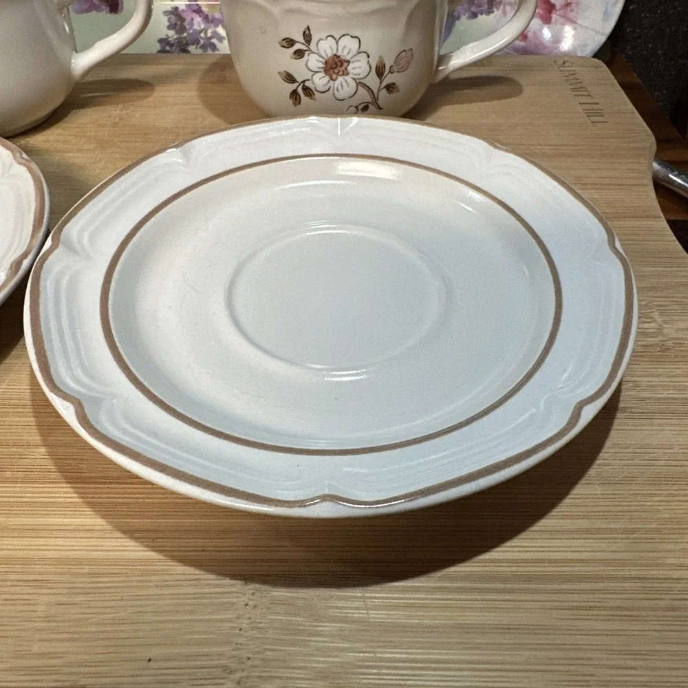 Covington Edition Stoneware Japan Cups & Saucers Lot 6 Floral‎ 2 Cups 4 Saucers